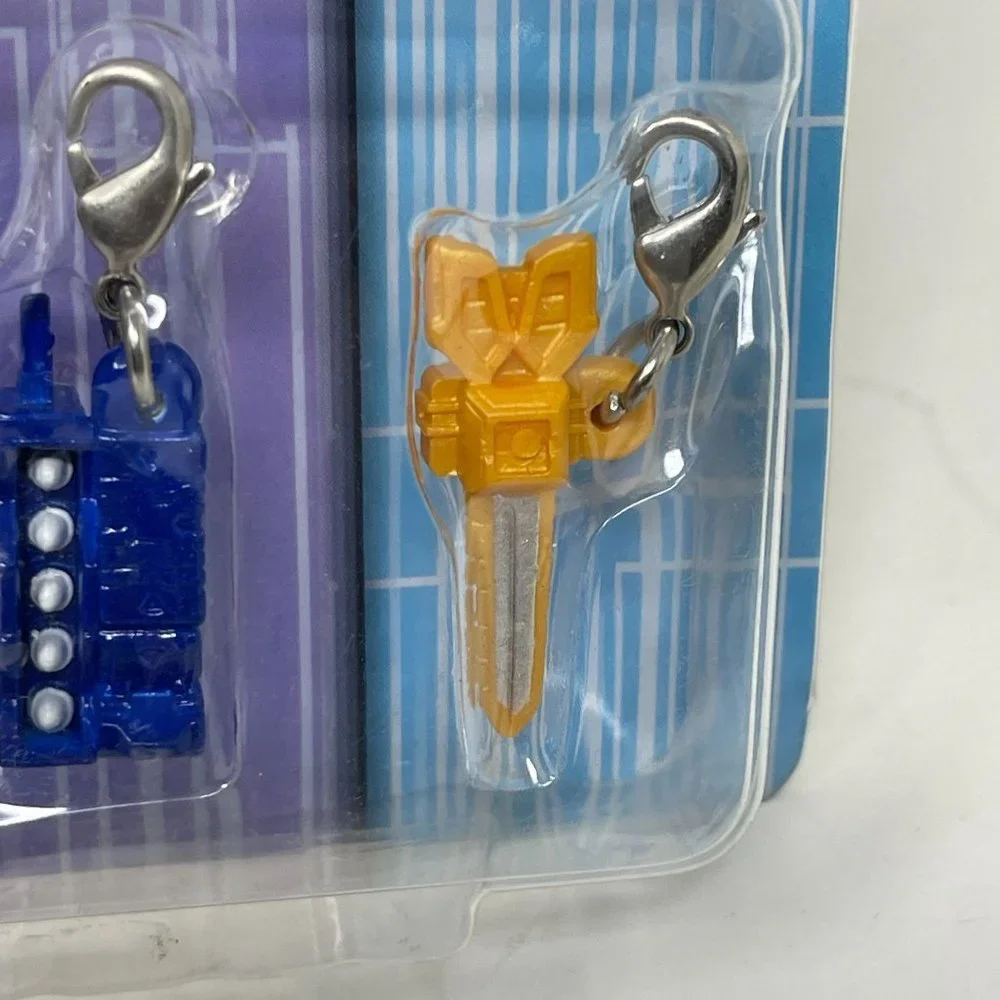 Kamen Rider Fourze Modules Keychains Charm Set - Picture 3 of 7